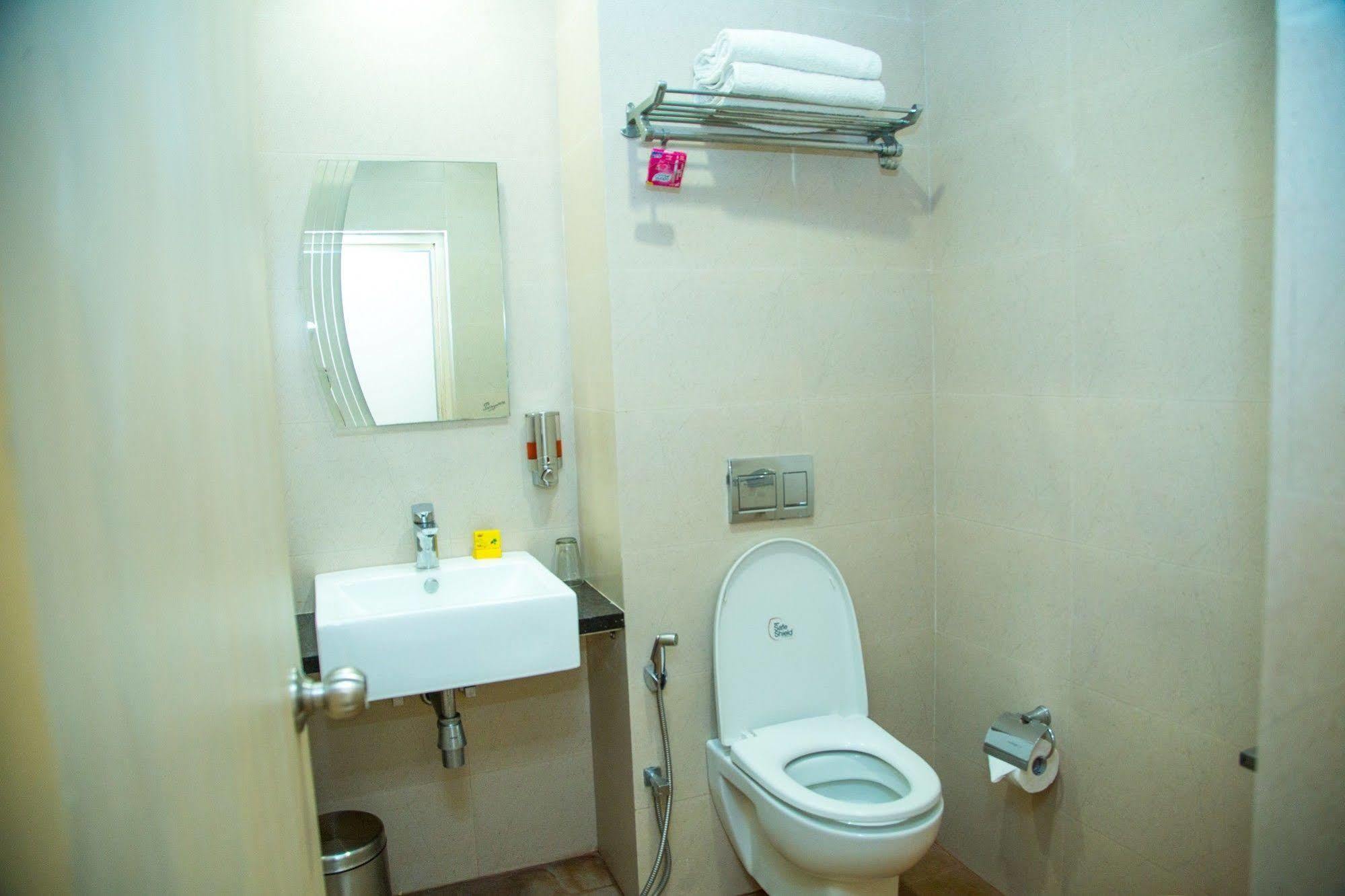 Fabhotel Kinnera Comforts Railway Station Visakhapatnam Exterior photo
