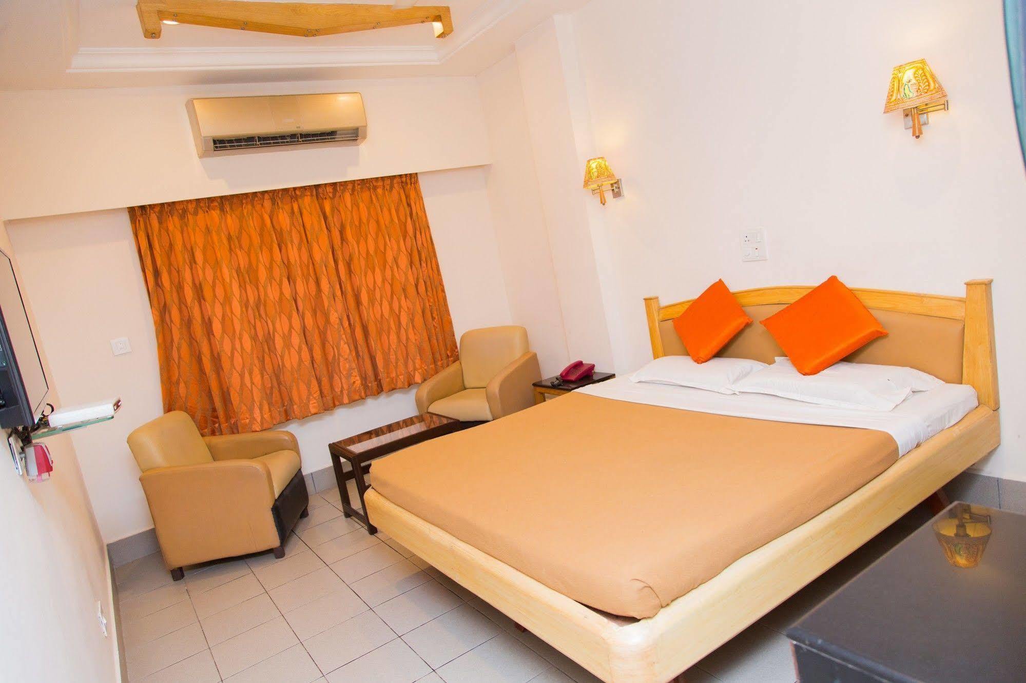 Fabhotel Kinnera Comforts Railway Station Visakhapatnam Exterior photo